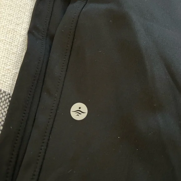 BNWT Halara High Waisted Drawstring Full Length Joggers/leggings Size MEDIUM - Picture 11 of 11